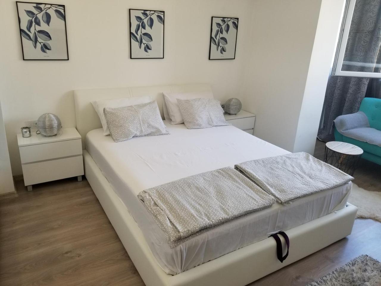 Studio Angel Stan Na Dan Újvidék Kültér fotó